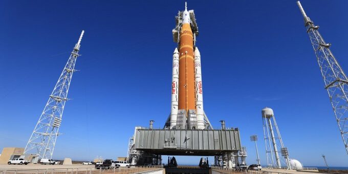 아르테미스 2 임무